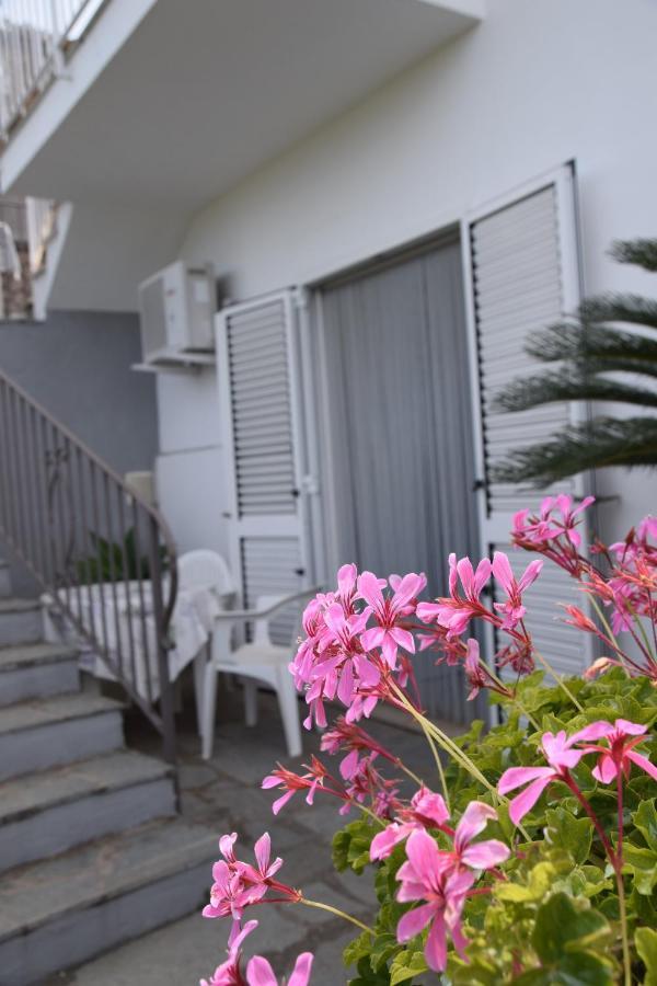 Oasi Di Villa Damecuta Anacapri  Exteriör bild