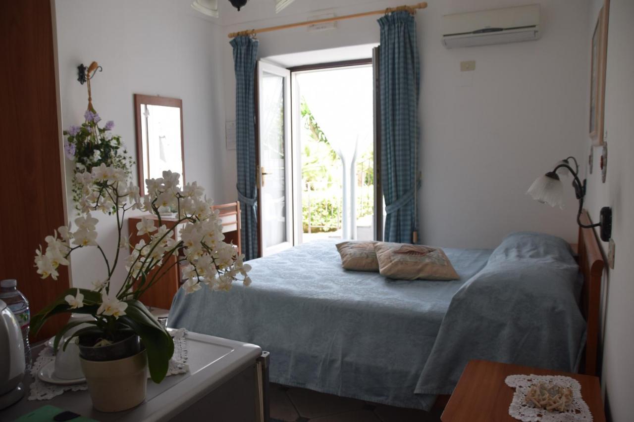 Oasi Di Villa Damecuta Anacapri  Exteriör bild